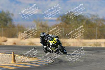 media/Jan-10-2025-CVMA Friday Practice (Fri) [[489e0da257]]/Group 4 and Trackday/Session 5 (Turn 7)/